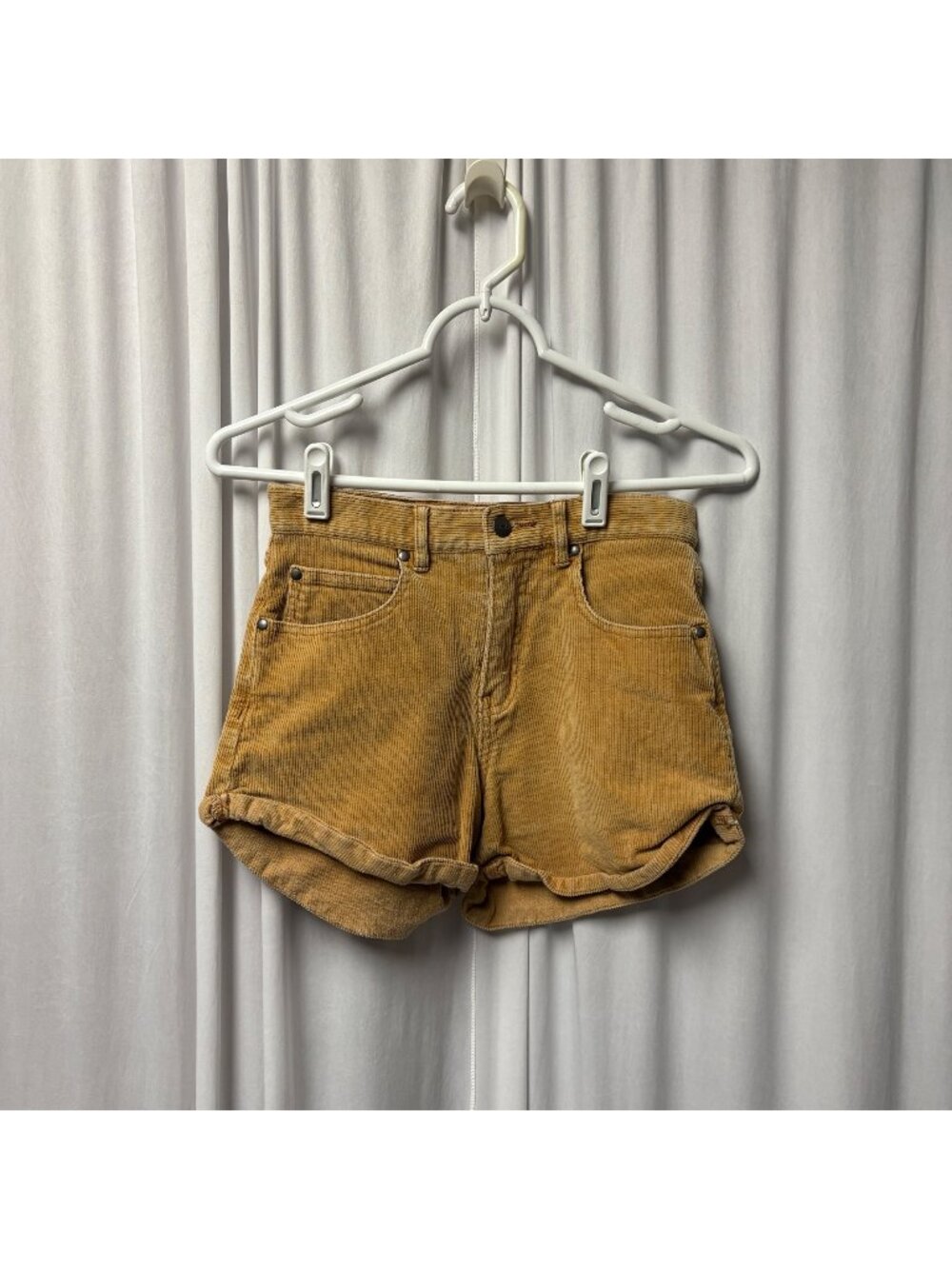 Afends Womens Tan Corduroy Shorts Size 4 Rolled Hem Y2K Casual Hot Pants